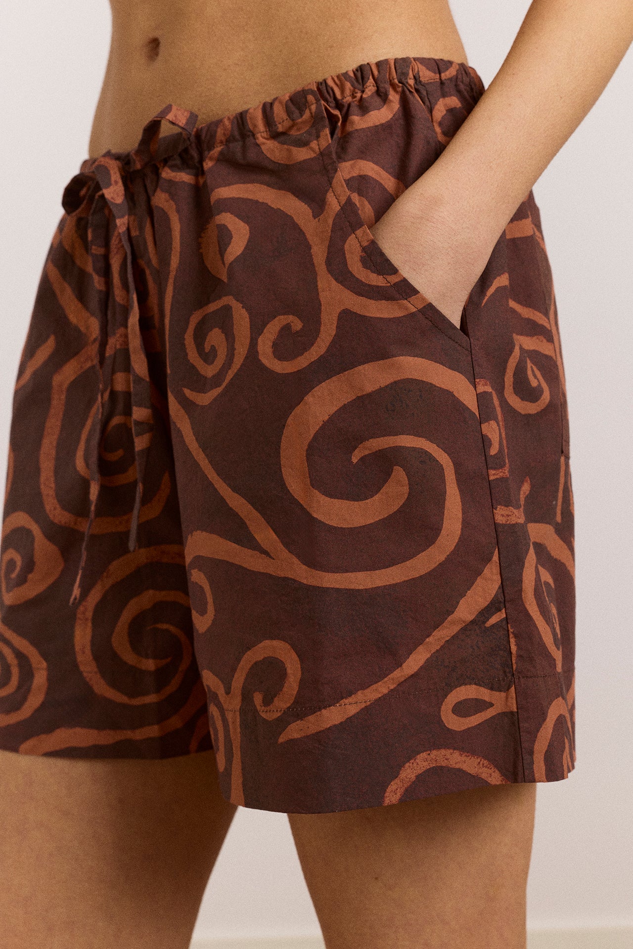 Afina Pull On Short - Swirl Print - Image 9