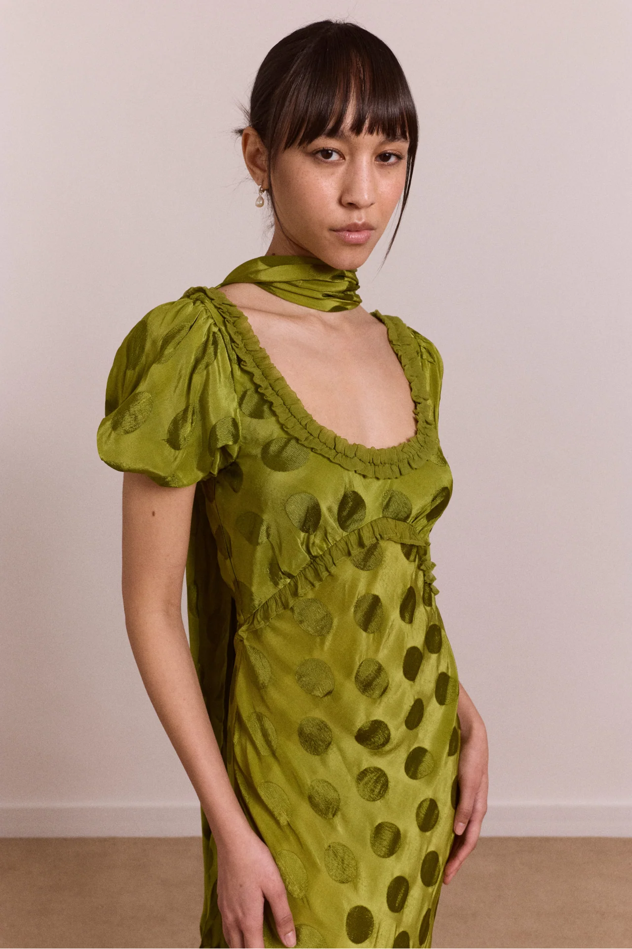 Aoife Midi Dress - Jacquard Green Spot - Image 6