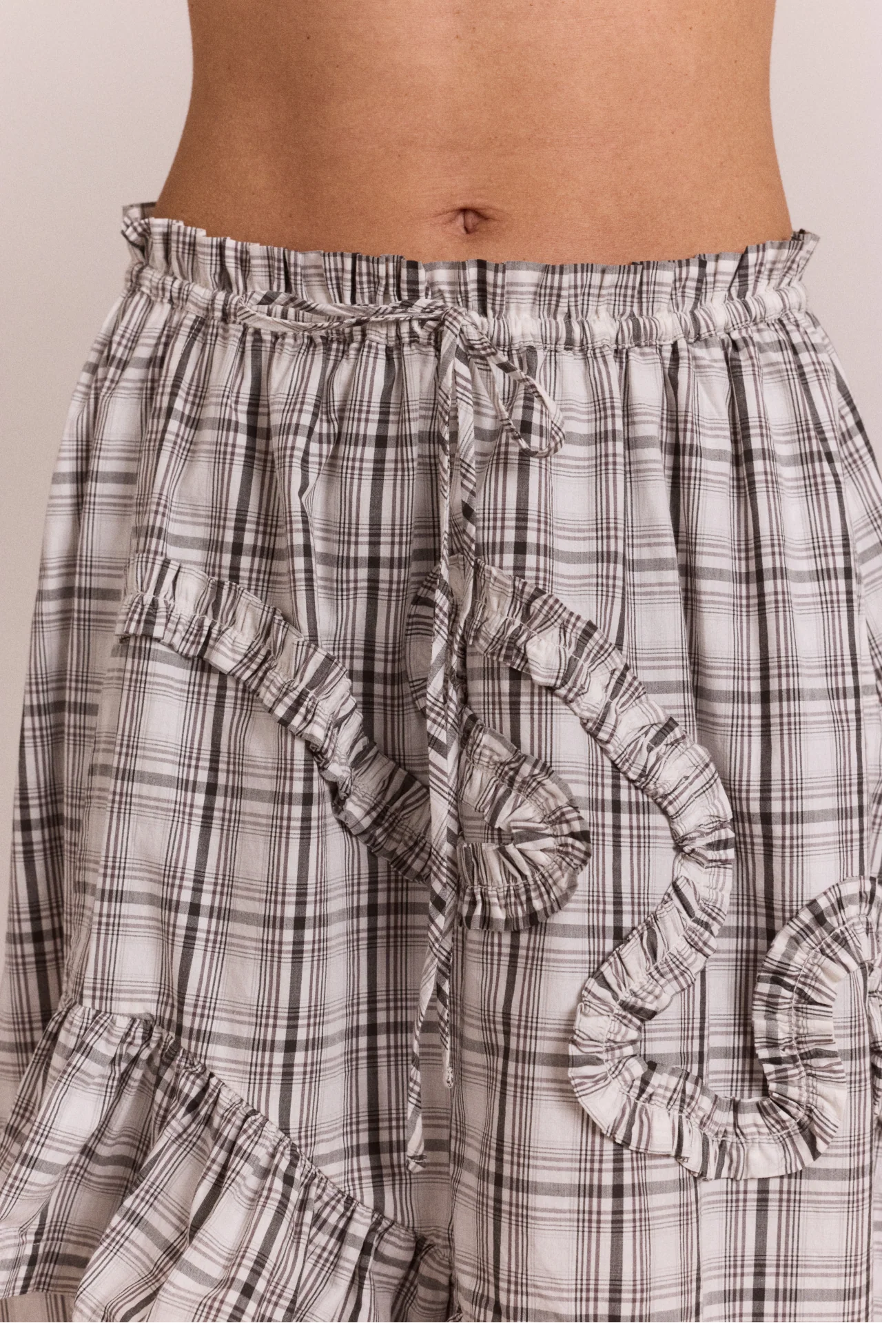 Catie Ruffle Midi Skirt - Greyscale Check - Image 7