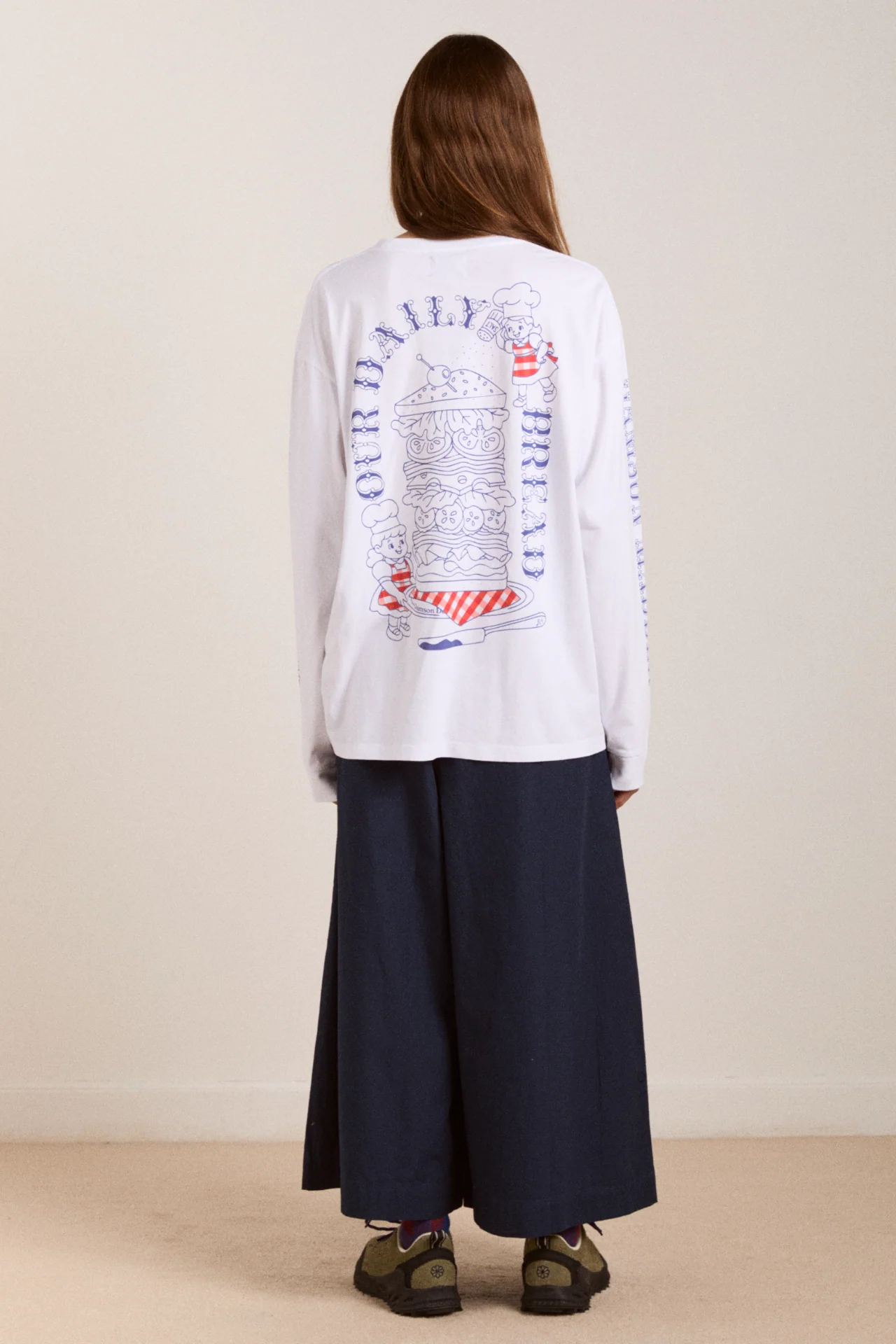 Damson Deli Ls Tee - White - Image 5