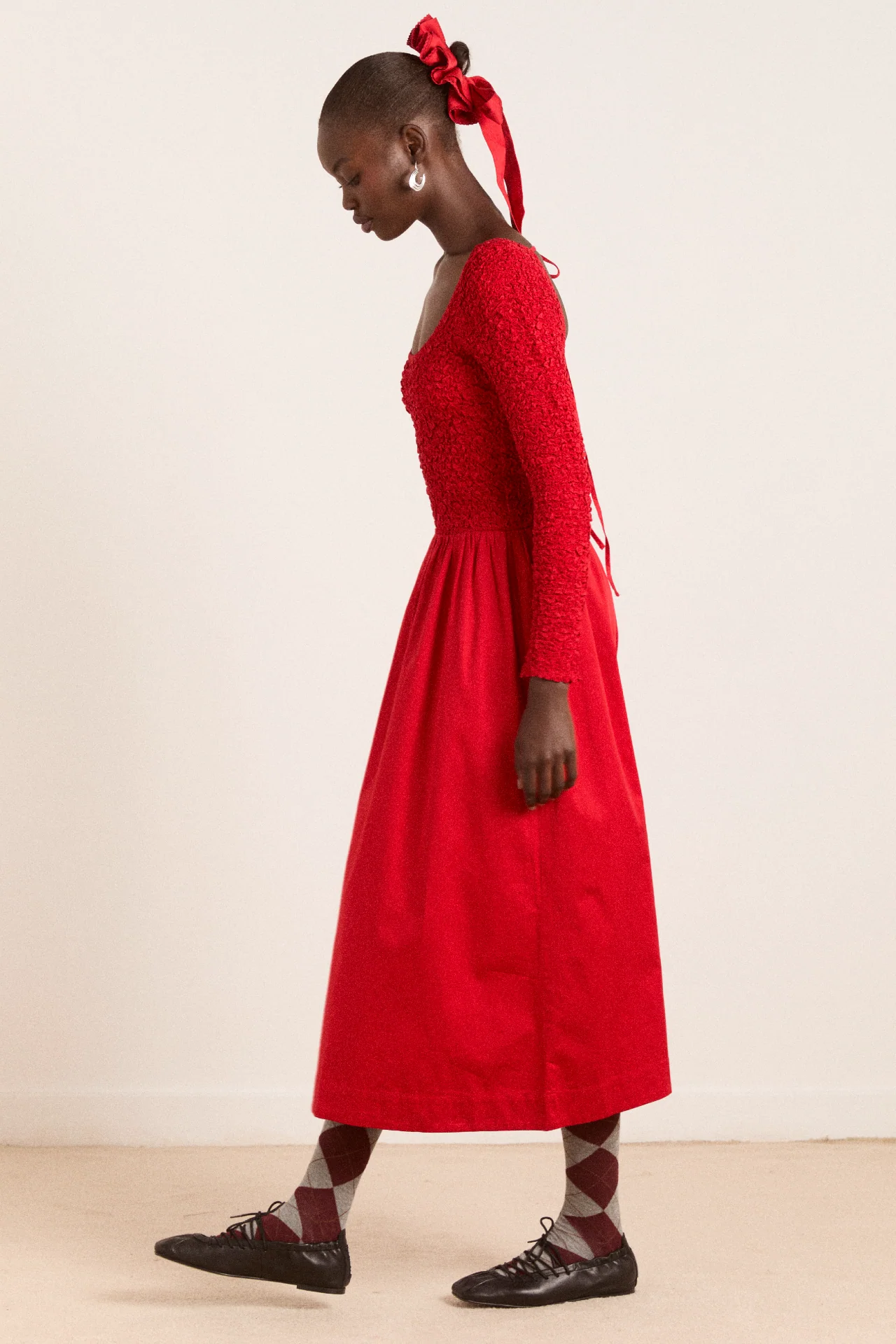 Garter Bun Wrap - Red Cotton Satin - Image 4