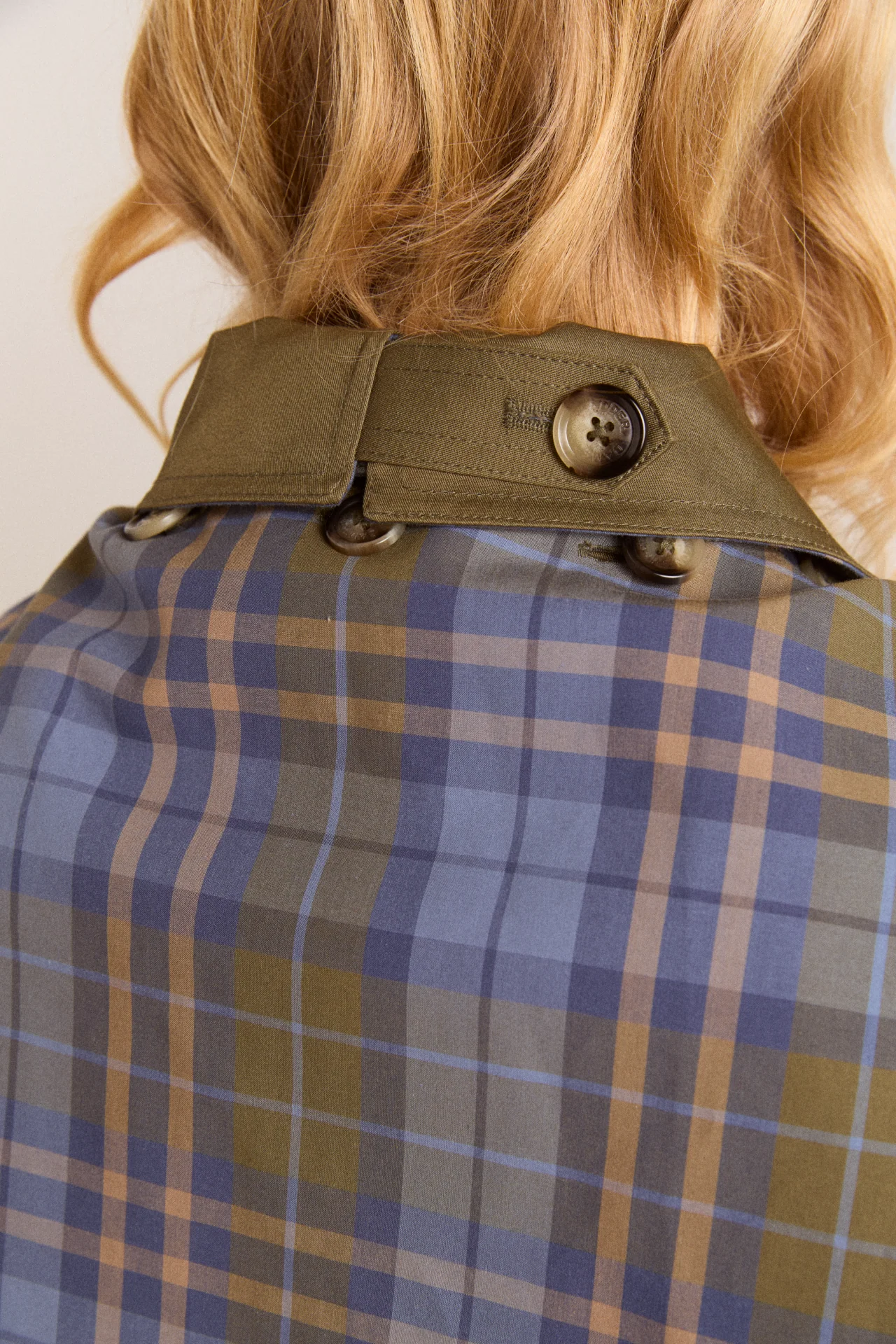 Reversible Jerry Crop Trench Coat - Olive - Image 15