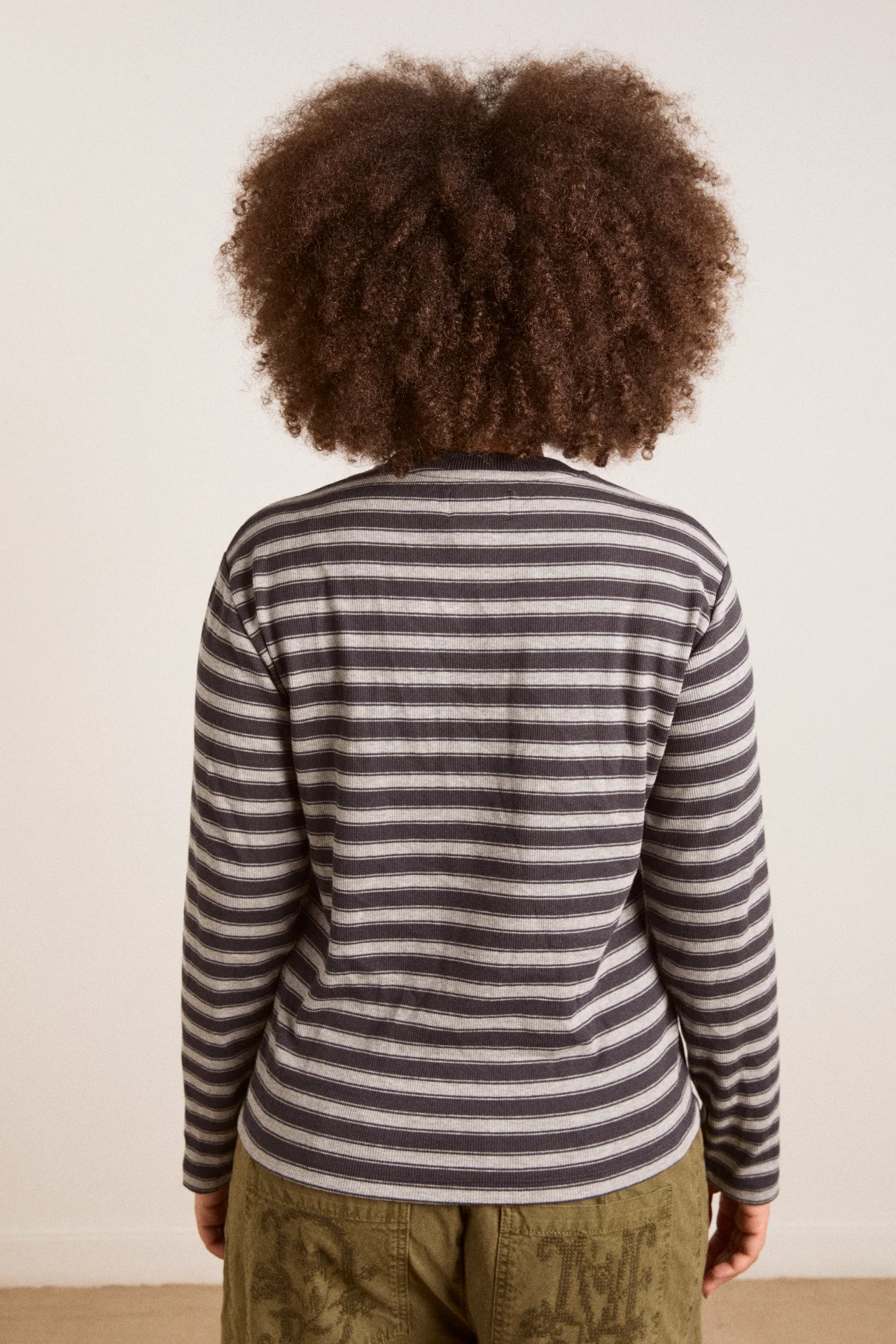 Lilah Fitted Ls Tee - Grey Marl Stripe - Image 9