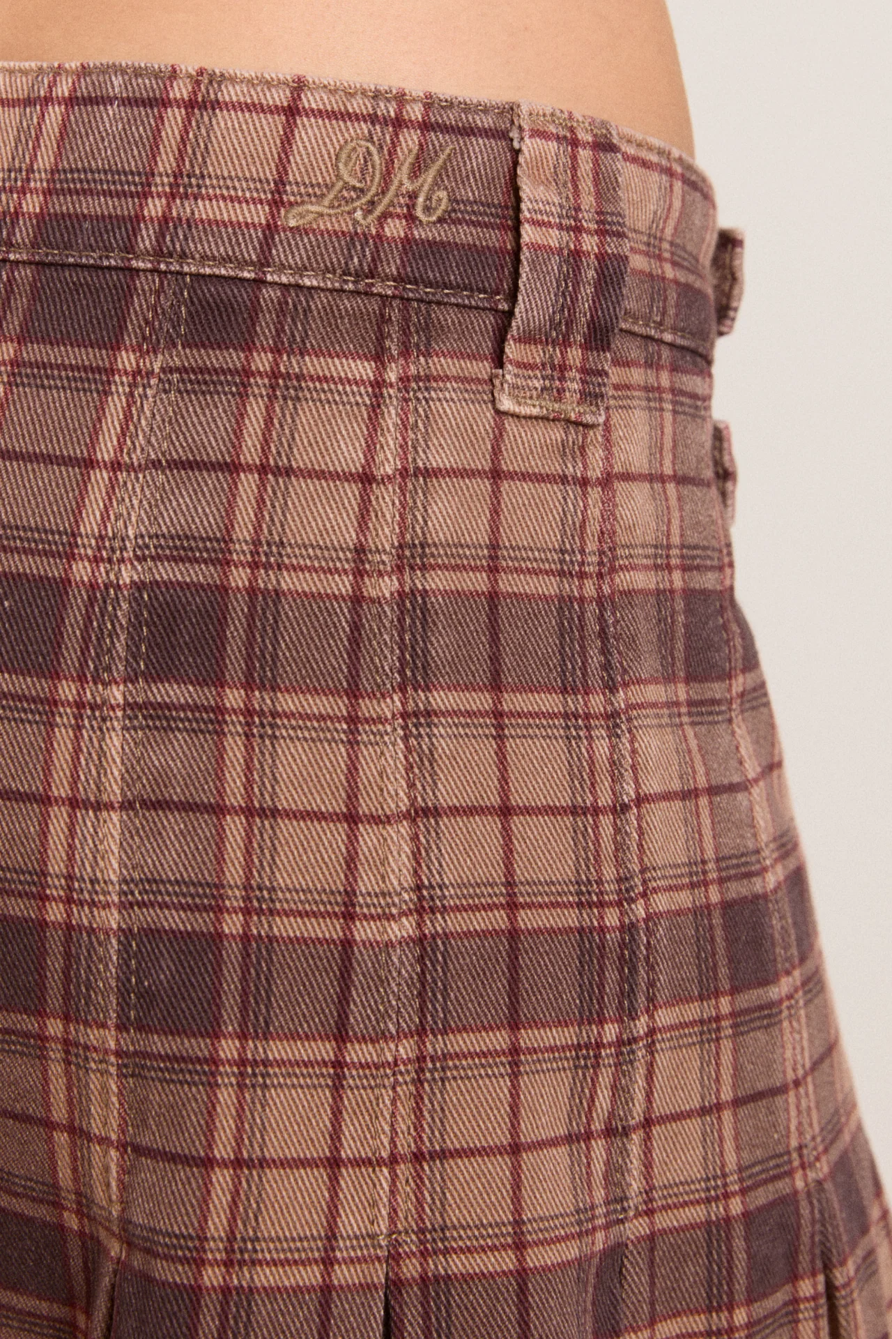 Matty Kilt - Tan Check - Image 7