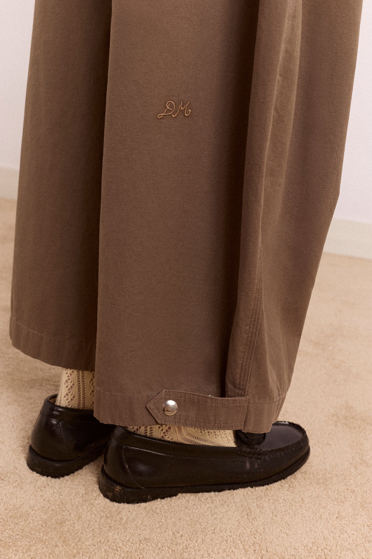 Safah Tailored Barrel Trouser - Brown - Image 8