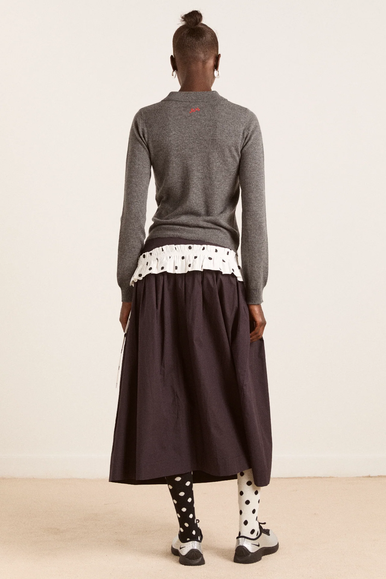 Voula Wool And Cashmere Blend Cardigan - Charcoal - Image 5