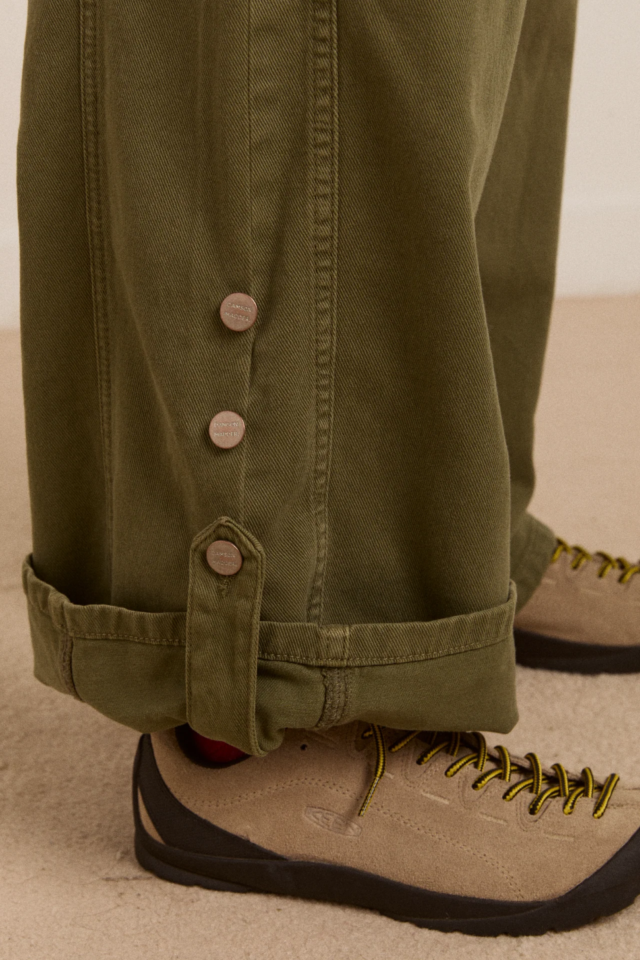 Wylie Turn Up Jeans - Khaki - Image 10